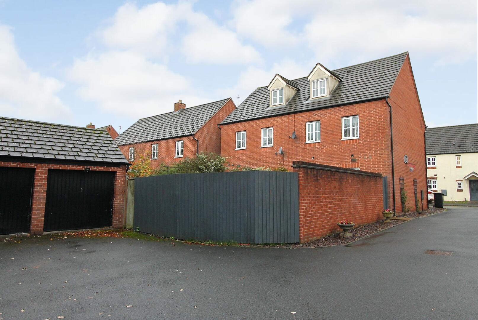 Primrose Way, Kidderminster